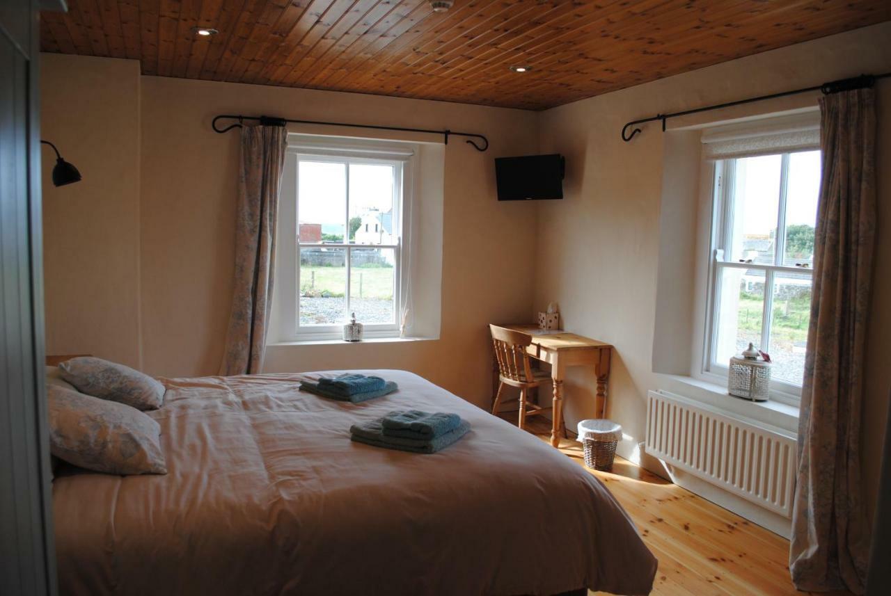 The Castle Bed & Breakfast Ballintoy Exterior photo