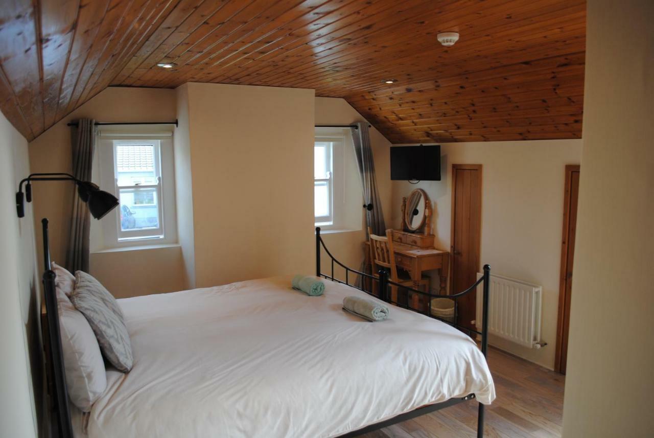 The Castle Bed & Breakfast Ballintoy Exterior photo